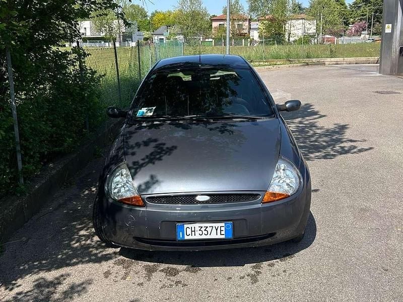 Usata Ford Ka 69 CV (50 kW) 2003 Blu/azzurro Utilitaria