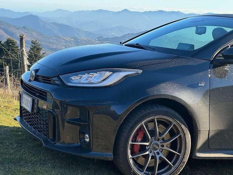 Usata Toyota Yaris 261 CV (191 kW) 2021 Utilitaria