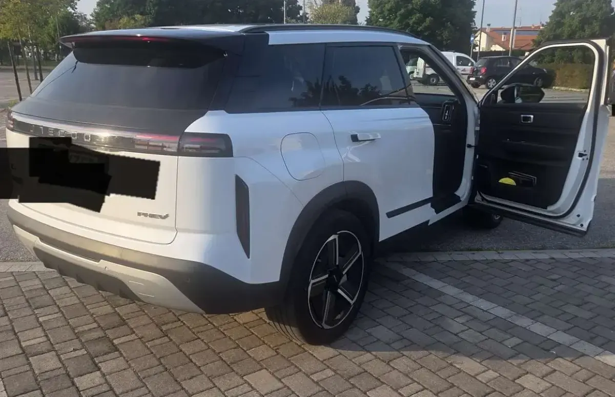 Usata Jaecoo 7 143 CV (105 kW) 2025 Bianco SUV