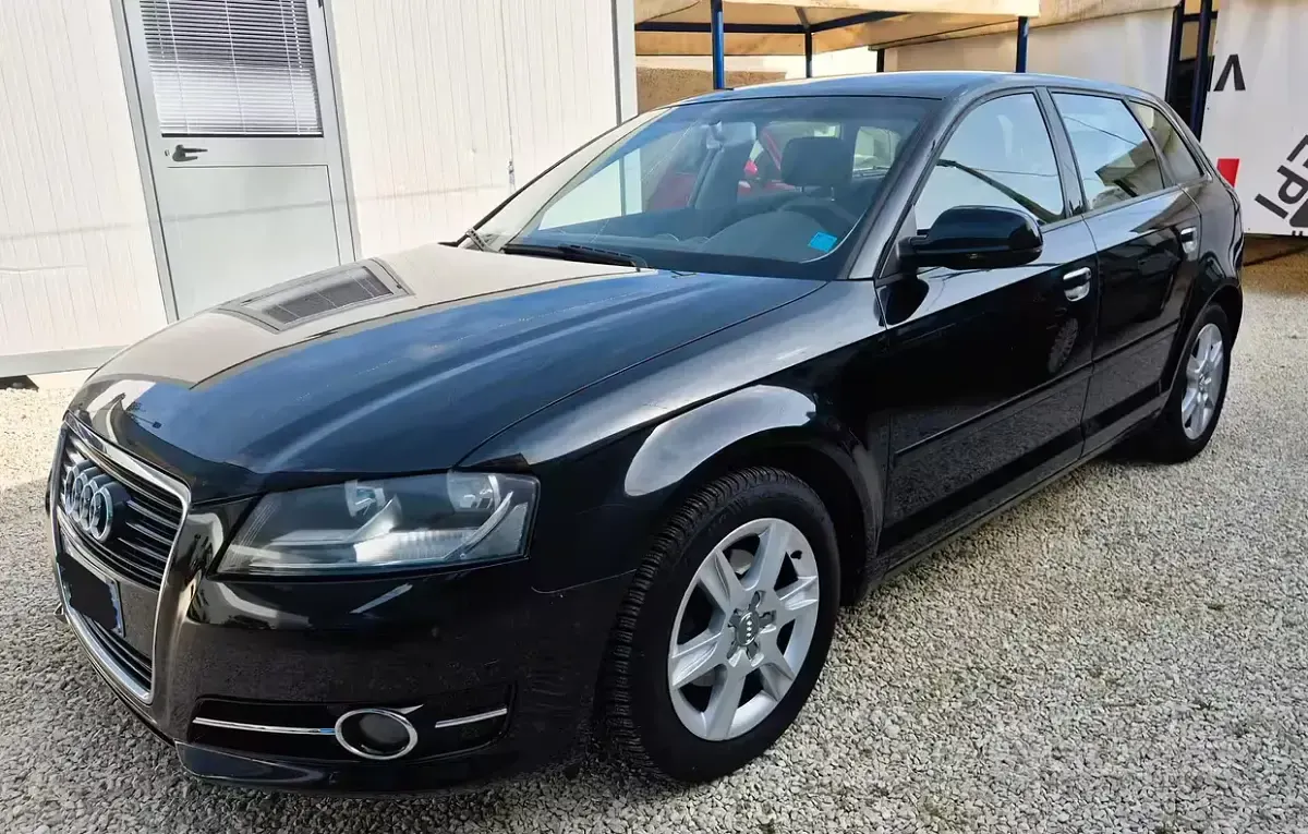 Usata Audi A3 90 CV (66 kW) 2010 Nero Utilitaria