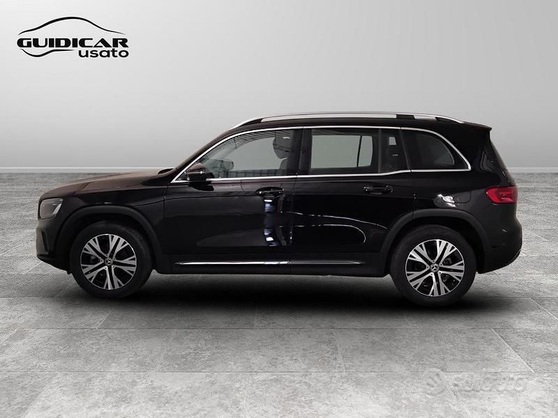 Usata Mercedes GLB180 Advanced 116 CV (85 kW) 2025 Nero SUV