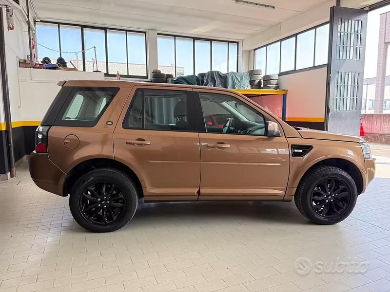 Usata Land Rover Freelander 2 S 150 CV (110 kW) 2014 Marrone SUV