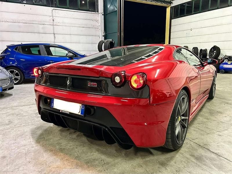 Usata Ferrari F430 489 CV (359 kW) 2005 Rosso Coupé