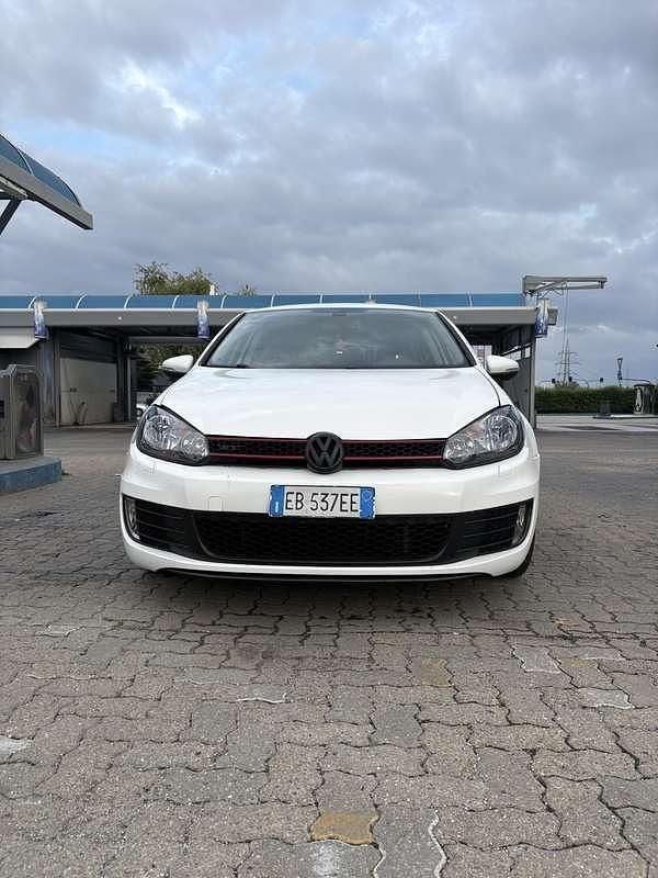 Usata VW Golf VI Highline 170 CV (125 kW) 2010 Utilitaria