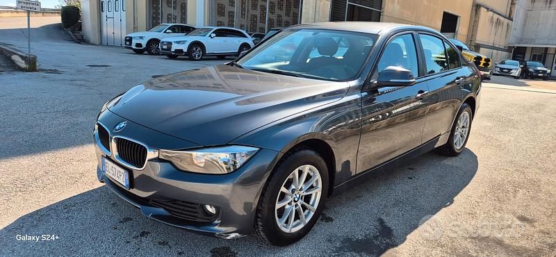 Begagnad BMW 316 116 HK (85 kW) 2012 Grå Sedan