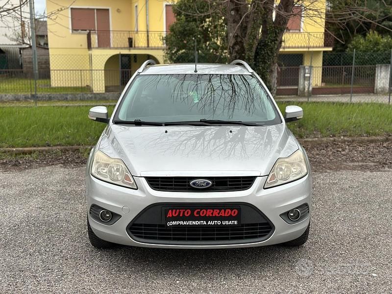 Brugt Ford Focus 90 HK (66 kW) 2009 Grå Stationcar