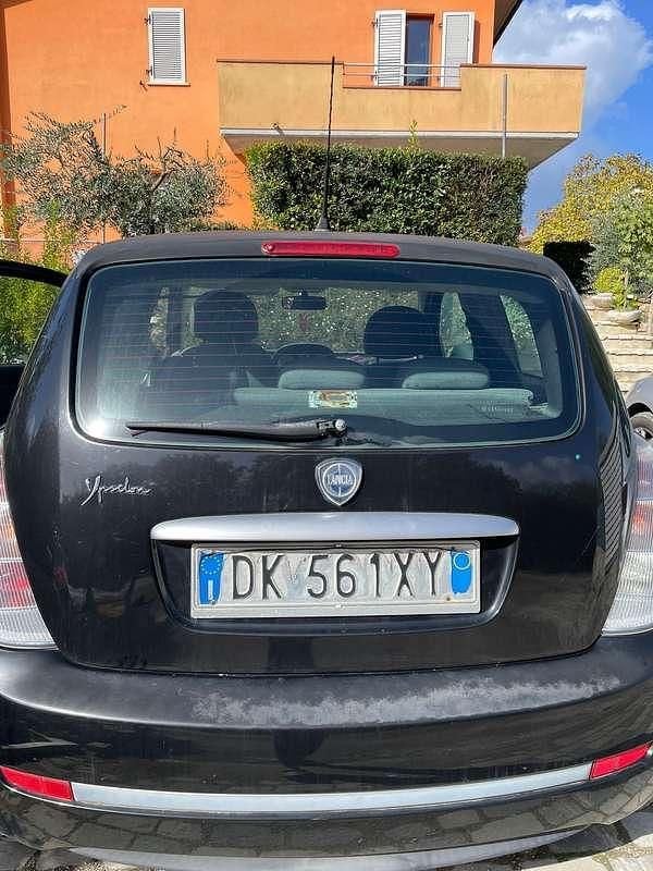 Nero Usata 2007 Lancia Ypsilon Due volumi | 1150 € (Super prezzo) - Immagine 1/4