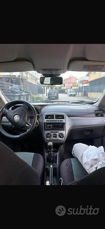 Usata Fiat Grande Punto 2008 Grigio Utilitaria