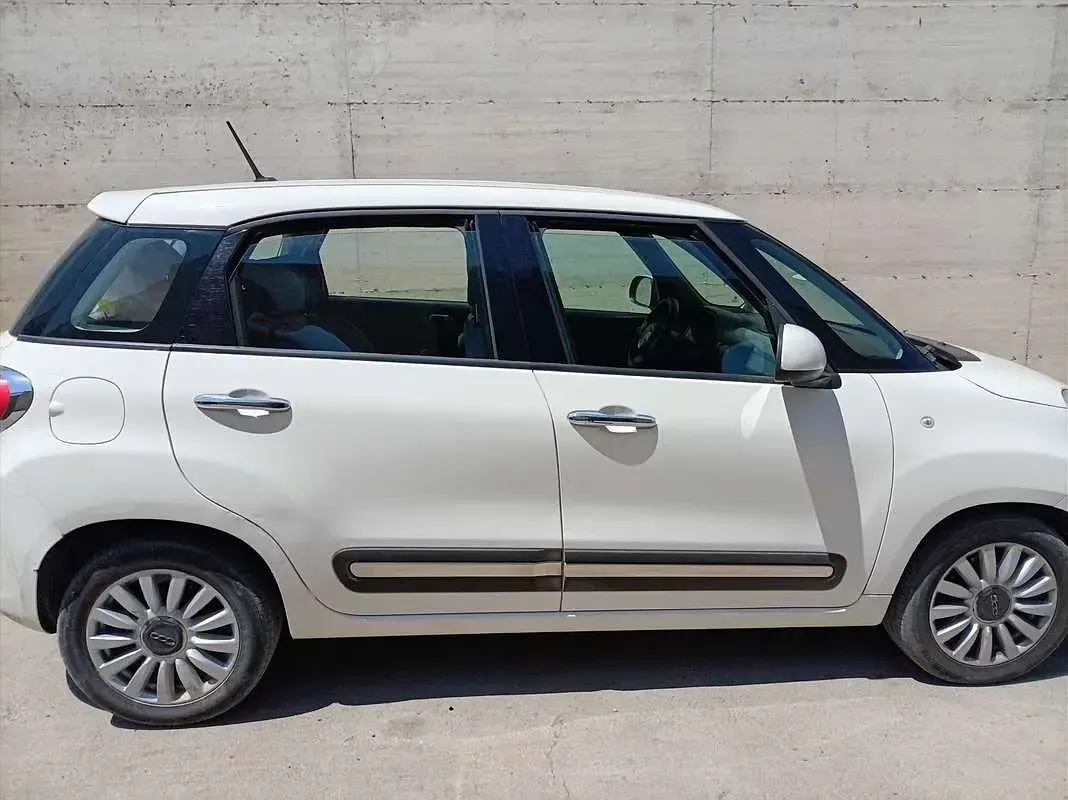Usata Fiat 500L Living 84 CV (61 kW) 2014 Monovolume