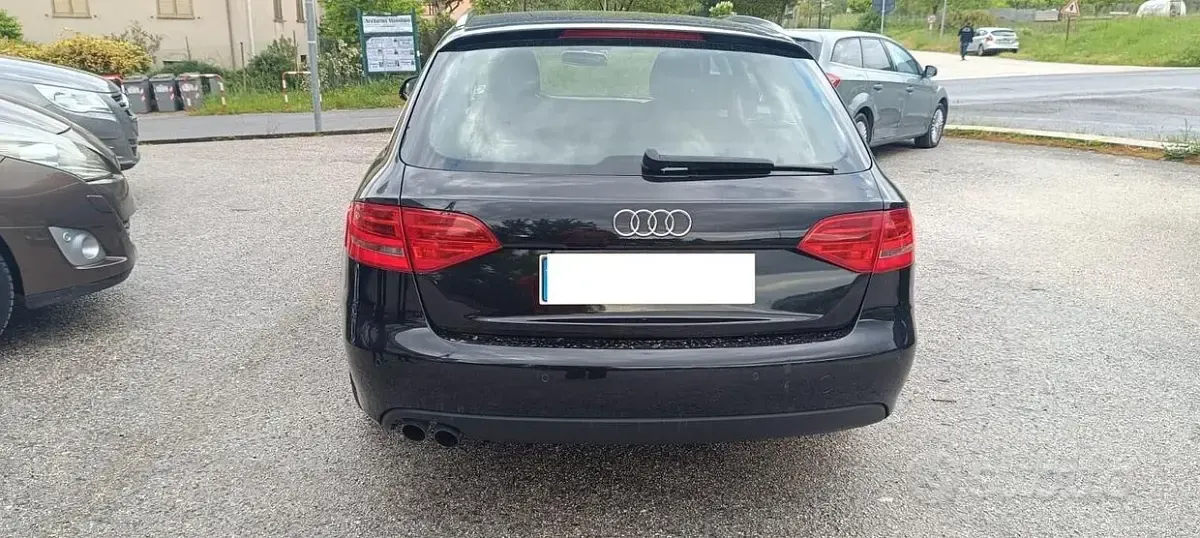 Usata Audi A4 Advanced 140 CV (102 kW) 2008 Nero Station wagon