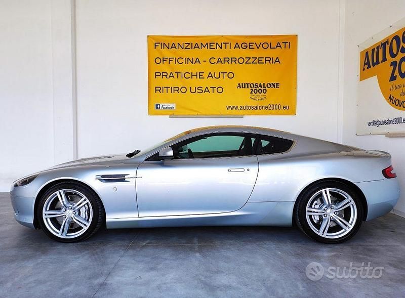 Usata Aston Martin DB9 476 CV (350 kW) 2009 Grigio Coupé