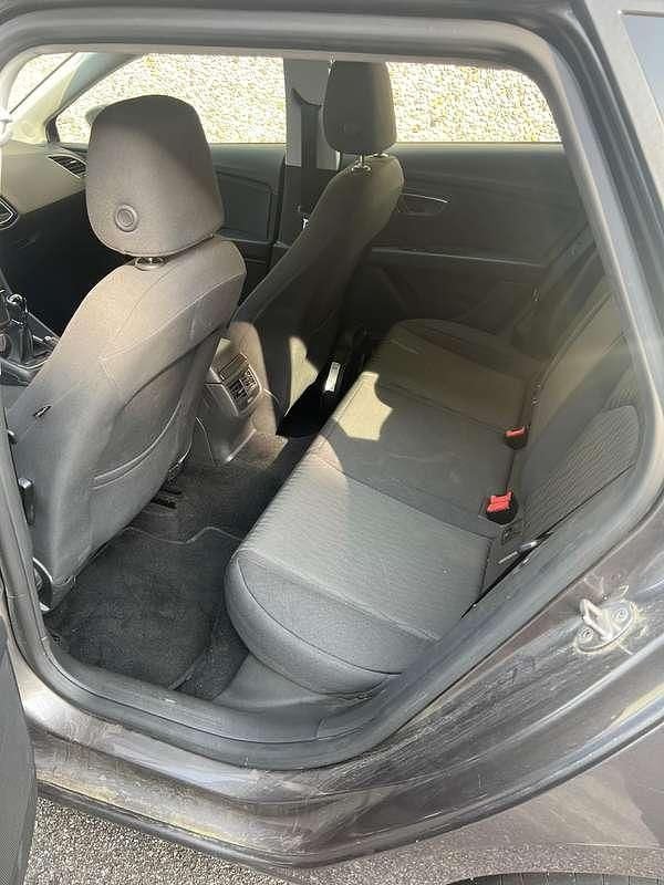 Usata Seat Leon ST Style 110 CV (80 kW) 2017 Grigio Station wagon