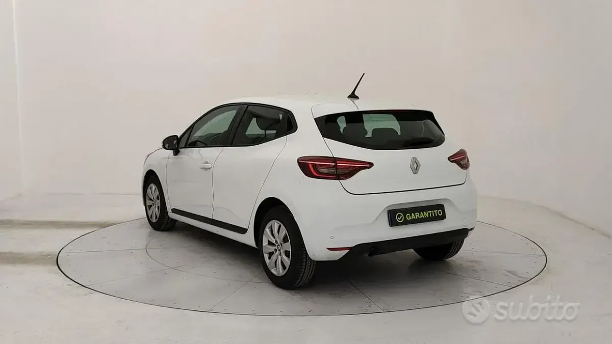 Gebraucht Renault Clio V Business 86 PS (63 kW) 2021 Weiß Limousine