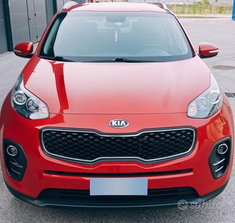 Usata Kia Sportage 116 CV (85 kW) 2017 Rosso SUV