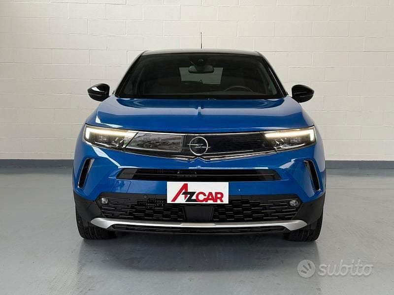 Usado Opel Mokka Ultimate 131 CV (96 kW) 2022 Azul SUV