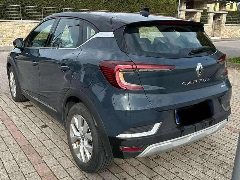Usata Renault Captur Intens 159 CV (116 kW) 2021 SUV