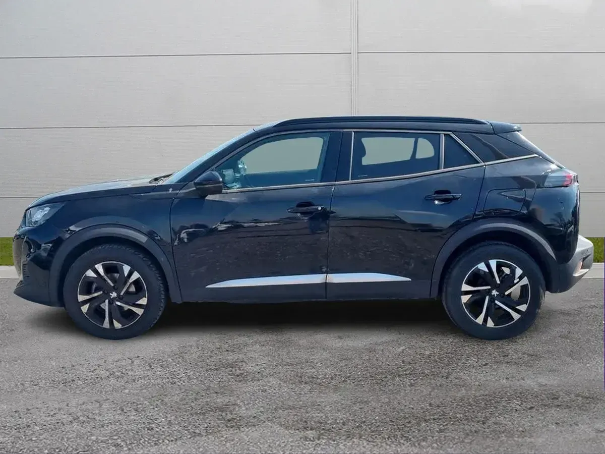 Usata Peugeot 2008 Allure 130 CV (95 kW) 2023 Nero SUV