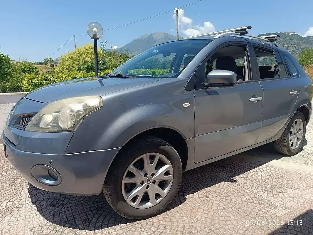 Usata Renault Koleos Dynamique 150 CV (110 kW) 2008 Grigio SUV