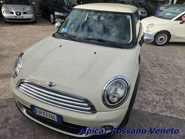 Usata Mini One D 90 CV (66 kW) 2012 Bianco pastello Utilitaria