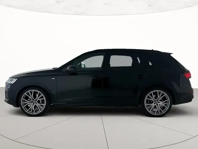 Usata Audi Q7 Sport 286 CV (210 kW) 2023 Nero mito metallizzato SUV