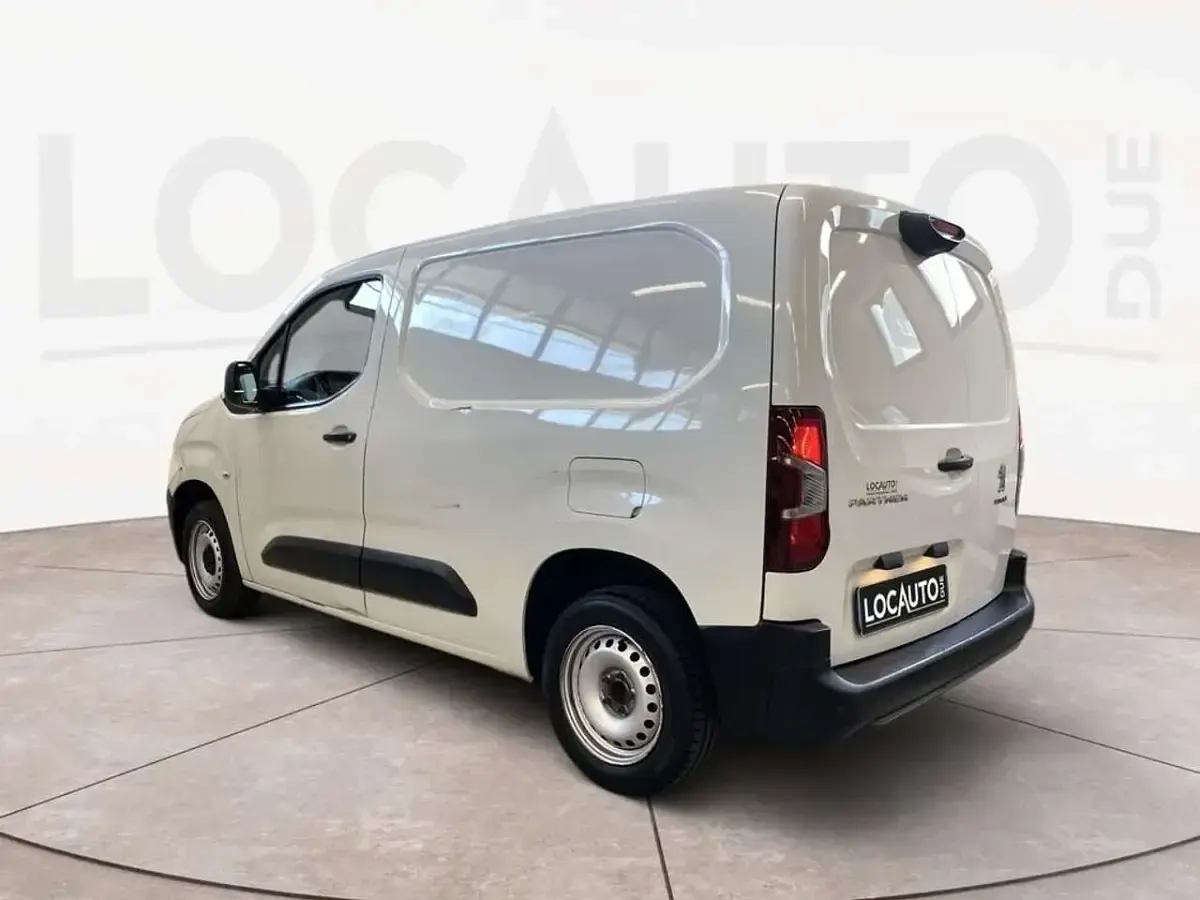 Usata Peugeot Partner 99 CV (72 kW) 2020 Bianco Monovolume