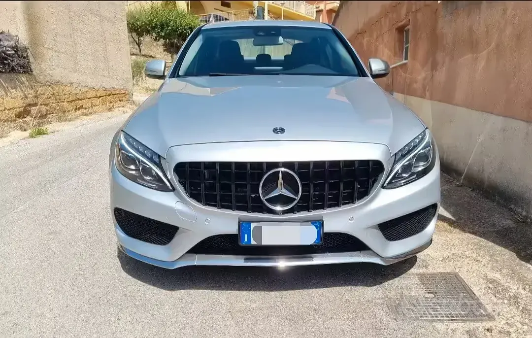 Usata Mercedes C220 2014 Grigio Berlina