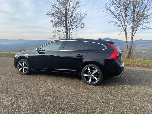 Usata Volvo V60 R-Design 2017 Nero Station wagon