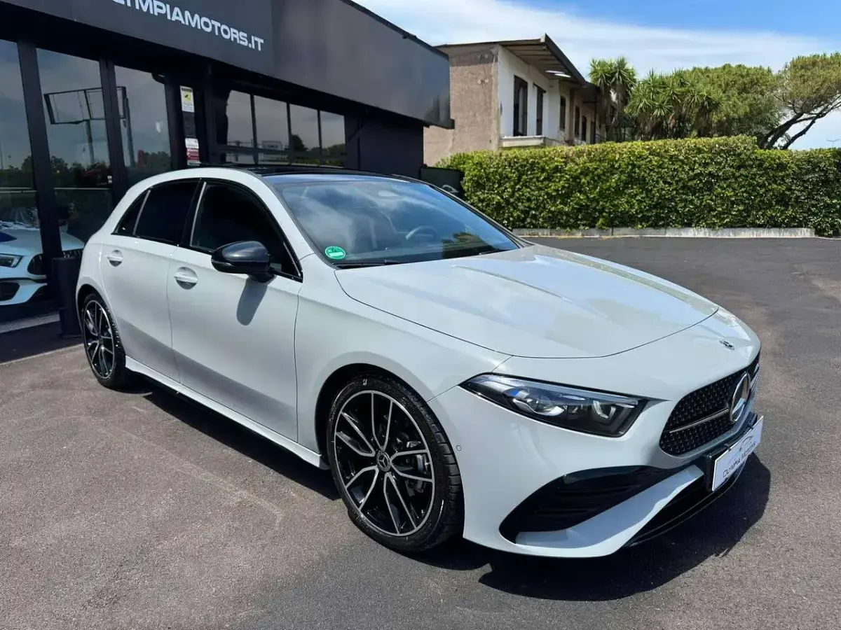 Usata Mercedes A200 Premium 163 CV (119 kW) 2025 Alpi manufaktur Berlina