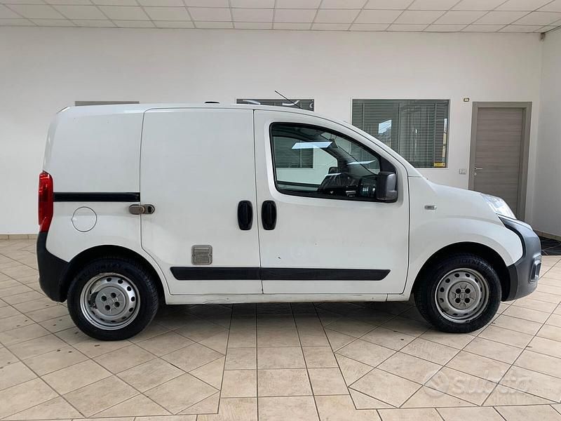 Usata Fiat Fiorino 77 CV (56 kW) 2018 Bianco Monovolume