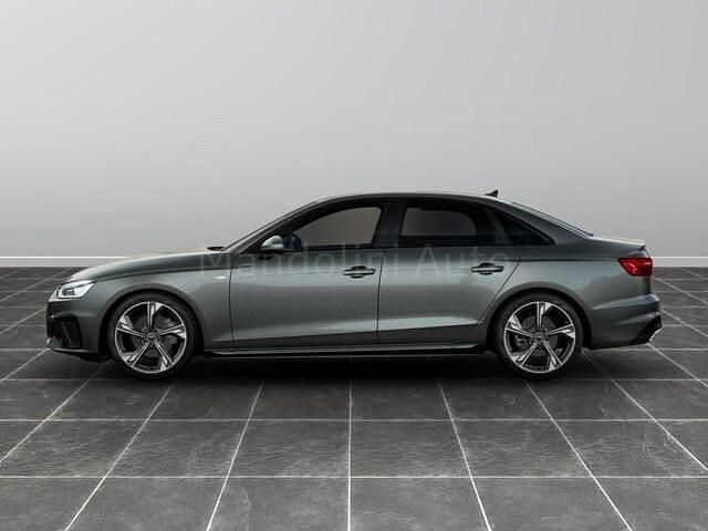 Usata Audi A4 S-Line 163 CV (119 kW) 2023 Gray Berlina