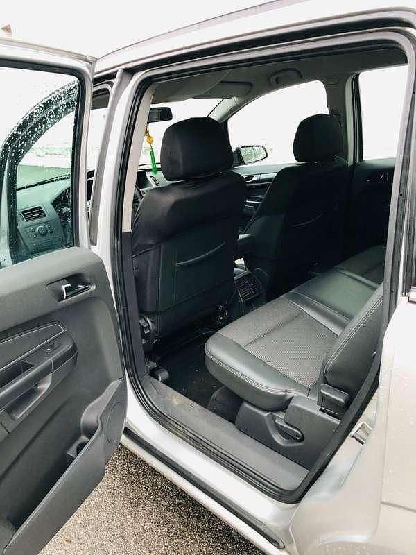 Usata Opel Zafira Club 105 CV (77 kW) 2005 Monovolume