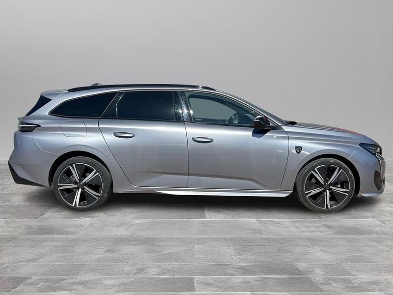 Usata Peugeot 308 SW GT 131 CV (96 kW) 2023 Other Station wagon