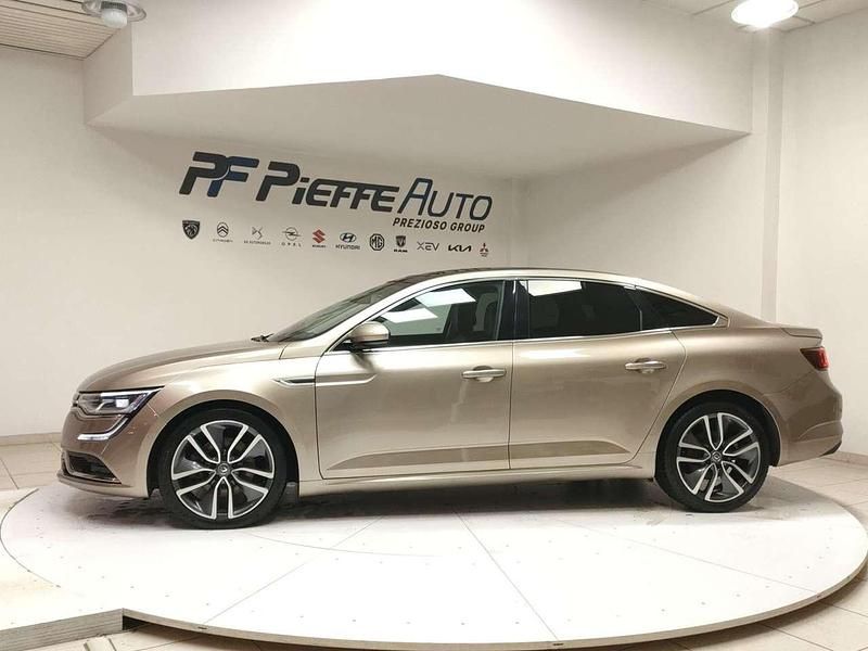 Usata Renault Talisman Initiale Paris 160 CV (117 kW) 2016 Beige cappuccino Berlina