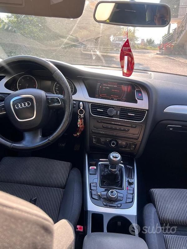Usata Audi A4 143 CV (105 kW) 2008 Grigio Berlina