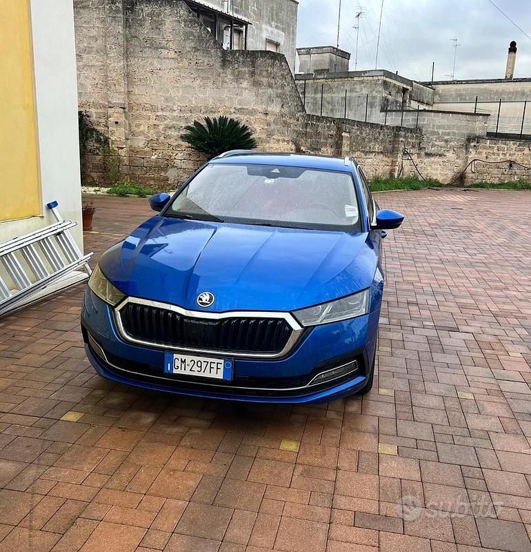 Usata Skoda Octavia 131 CV (96 kW) 2020 Blu Station wagon