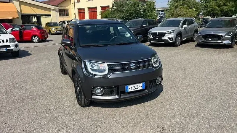 Usata Suzuki Ignis 90 CV (66 kW) 2019 Grigio SUV