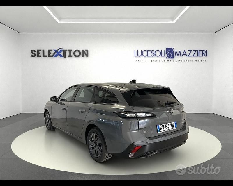 Usata Peugeot 308 SW Active 2024 Grigio Station wagon