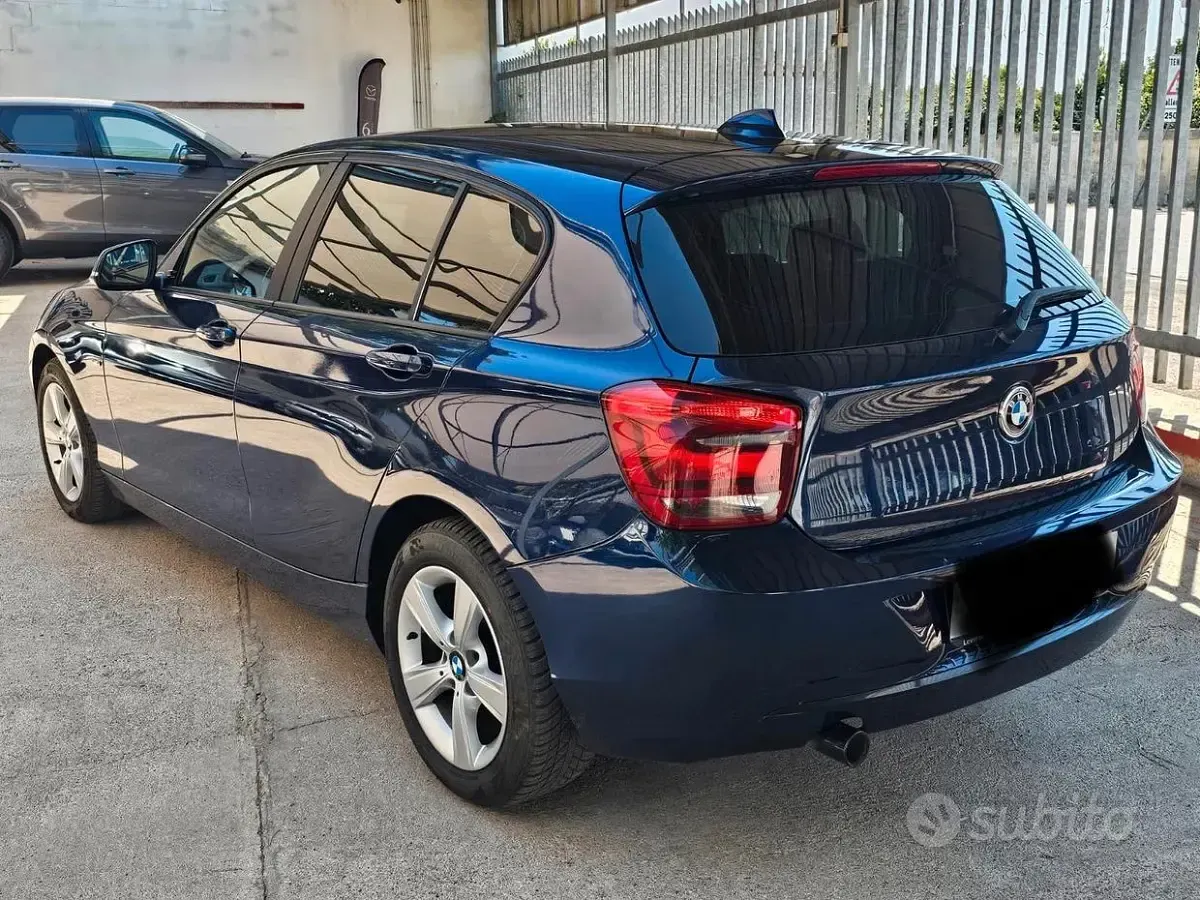 Usata BMW 116 Sport Line 116 CV (85 kW) 2012 Bluazzurro Utilitaria