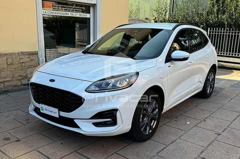 Bianco Usata 2022 Ford Kuga ST-Line SUV | 23.800 € (Buon prezzo) - Immagine 1/4