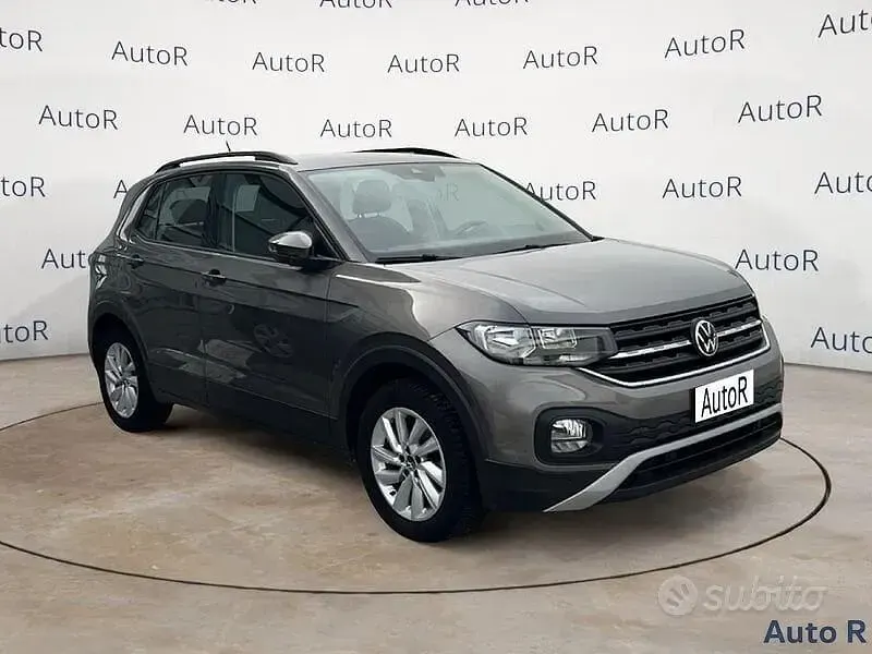 Usata VW T-Cross Style 110 CV (80 kW) 2021 Grigio SUV