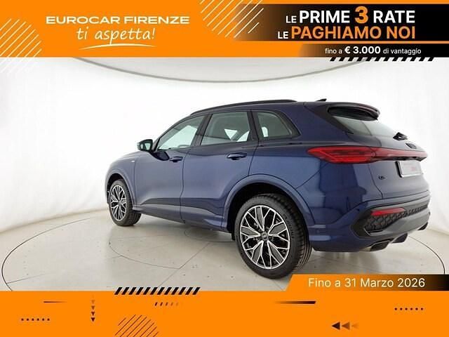 Nuova Audi Q5 S-Line 204 CV (150 kW) 2025 Blu navarra metallizzato SUV