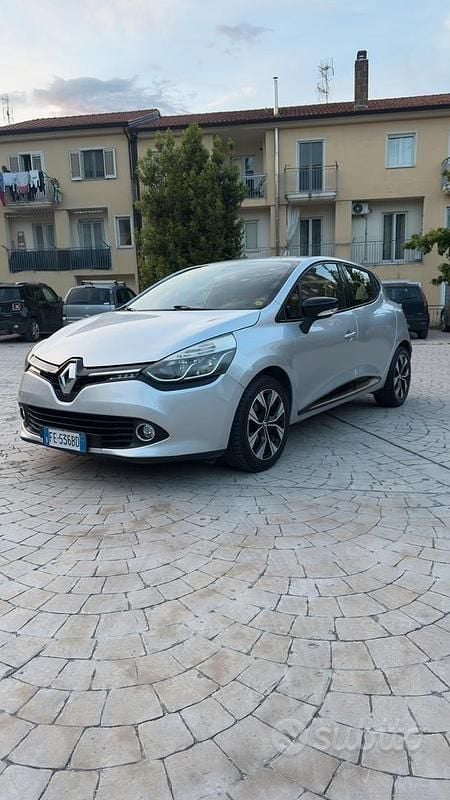 Usata Renault Clio IV 75 CV (55 kW) 2016 Grigio Utilitaria