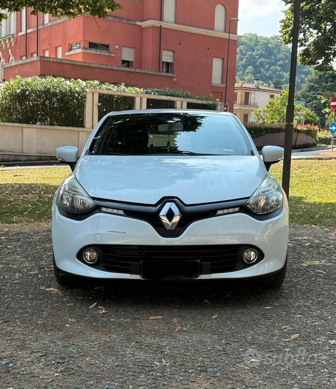 Usata Renault Clio IV 75 CV (55 kW) 2014 Bianco Berlina