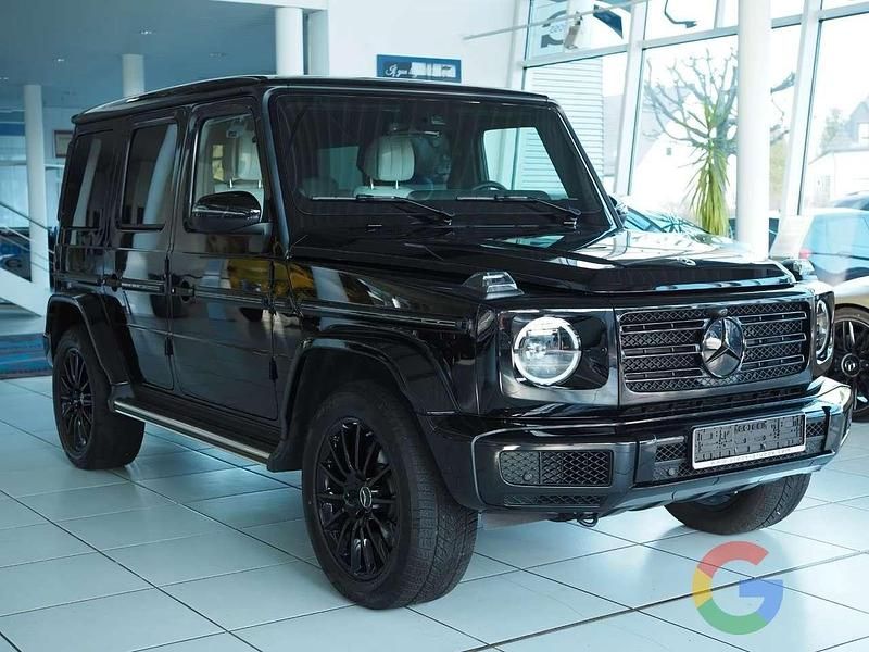 Usata Mercedes G400 AMG line 330 CV (242 kW) 2023 Nero SUV