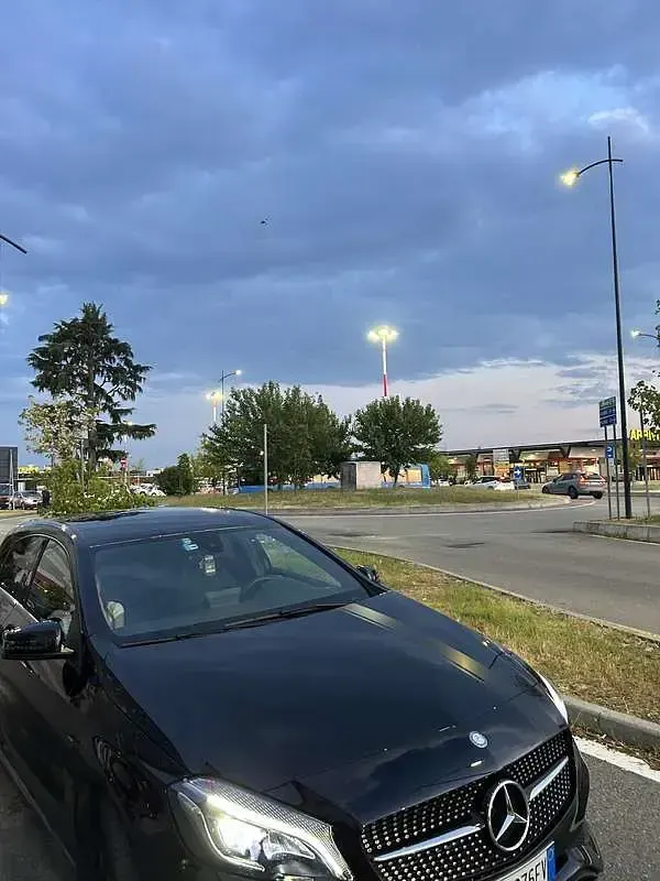 Usata Mercedes A200 Edition 156 CV (114 kW) 2017 Berlina