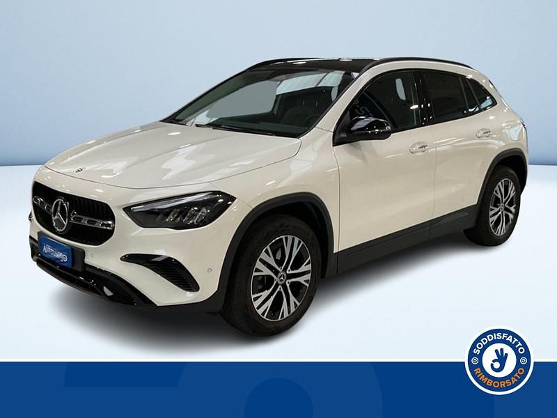 Branco Usado 2024 Mercedes GLA200 Advanced Plus SUV | 45.900 € (Preço elevado) - Imagem 1/3