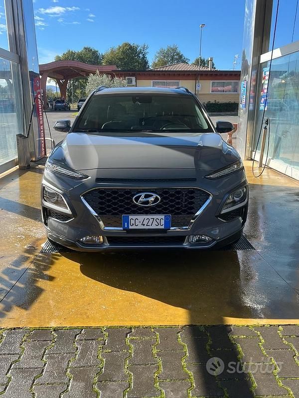 Usata Hyundai Kona 120 CV (88 kW) 2020 Grigio SUV