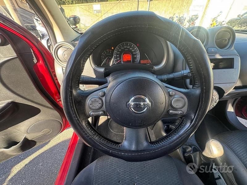 Usata Nissan Micra 80 CV (58 kW) 2012 Rosso Berlina