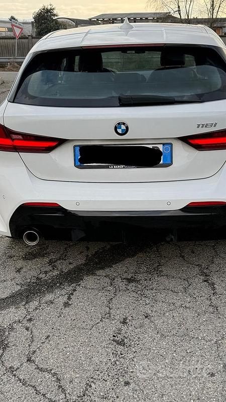 Usata BMW 118 M Sport 136 CV (100 kW) 2021 Bianco Utilitaria