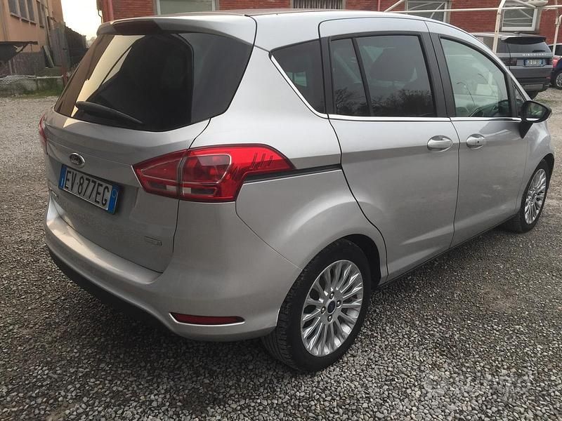 Usata Ford B-MAX Business Edition 100 CV (73 kW) 2014 Grigio Monovolume